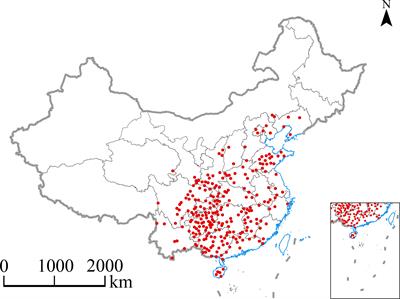 Prediction of the potentially suitable areas of Eucommia ulmoides Oliver in China under climate change based on optimized Biomod2 and MaxEnt models